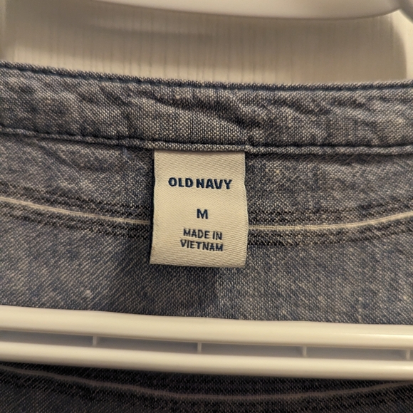 Cute summer top size M old navy - Picture 3 of 5